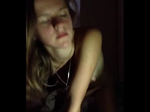 ❤️ Una ragazza si masturba e sborra Porno fatto in casaal it.yespornpics.ru ❤️